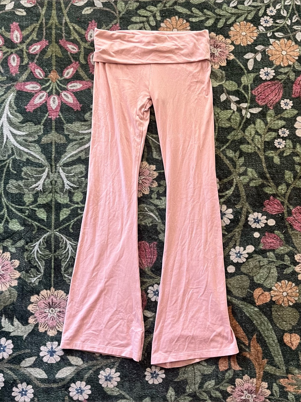 🎀 Pink Flared Foldover Leggings 🎀